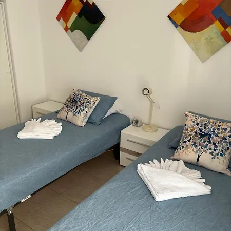 Ahs Premium 2 Bedrooms 2 Pools Ps4 5 Min Algarve Apartment Armação de Pêra